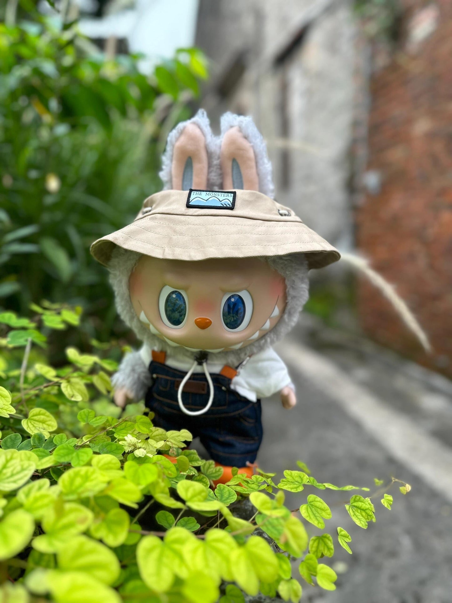 Labubu Fall in wild plush doll with key chain